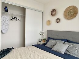 The Pearl Waterfront Estate