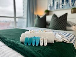 The Pearl Waterfront Estate