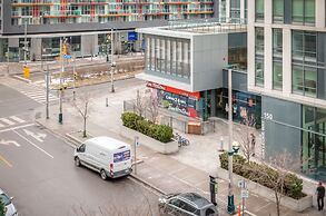 The Pearl Waterfront Estate