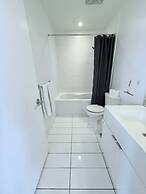 The Pearl Waterfront Estate