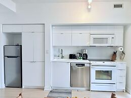 The Pearl Waterfront Estate