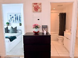 The Pearl Waterfront Estate