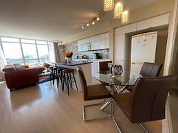 The Pearl Waterfront Estate