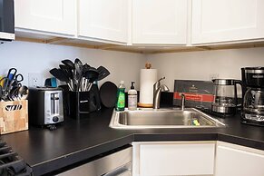 Stylish One Bedroom Apt on UES