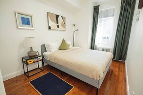 Stylish One Bedroom Apt on UES