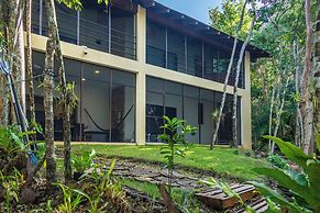 Casa Relaxo Waterfront Villa with Private Dock in Bacalar Lagoon