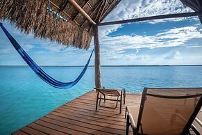 Casa Relaxo Waterfront Villa with Private Dock in Bacalar Lagoon