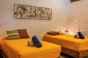 Casa Relaxo Waterfront Villa with Private Dock in Bacalar Lagoon