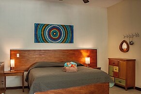 Casa Relaxo Waterfront Villa with Private Dock in Bacalar Lagoon