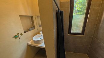 Casa Relaxo Waterfront Villa with Private Dock in Bacalar Lagoon