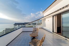 Dali Qingmai Seaview Resort (North Courtyard)