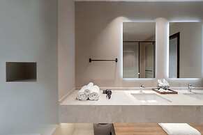 Dali Qingmai Seaview Resort (North Courtyard)