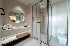 Dali Qingmai Seaview Resort (North Courtyard)