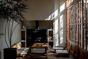 Dali Qingmai Seaview Resort (North Courtyard)