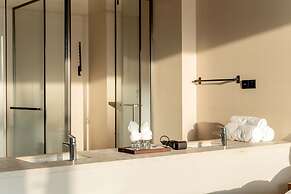 Dali Qingmai Seaview Resort (North Courtyard)