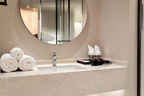 Dali Qingmai Seaview Resort (North Courtyard)