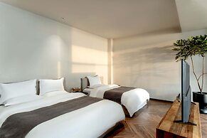 Dali Qingmai Seaview Resort (North Courtyard)