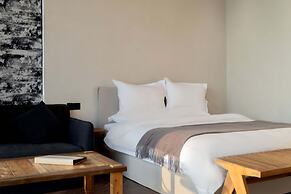 Dali Qingmai Seaview Resort (North Courtyard)