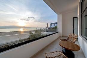 Dali Qingmai Seaview Resort (North Courtyard)