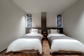 Dali Qingmai Seaview Resort (North Courtyard)