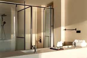 Dali Qingmai Seaview Resort (North Courtyard)