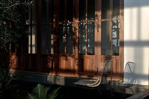 Dali Qingmai Seaview Resort (North Courtyard)