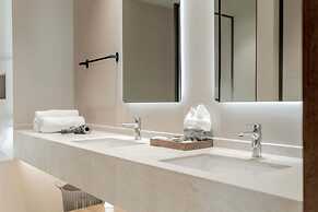 Dali Qingmai Seaview Resort (North Courtyard)