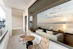 Dali Qingmai Seaview Resort (North Courtyard)