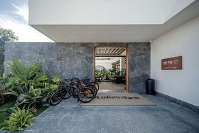 Dali Qingmai Seaview Resort