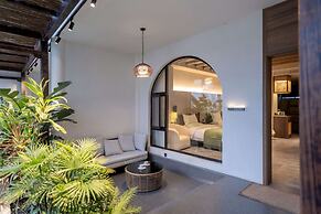 Dali Qingmai Seaview Resort