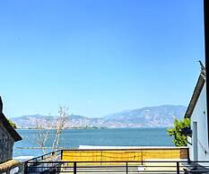 Dali Qingmai Seaview Resort