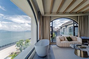 Dali Qingmai Seaview Resort