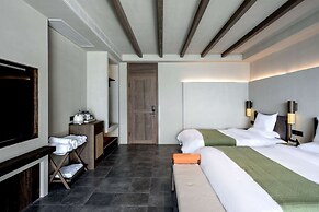 Dali Qingmai Seaview Resort