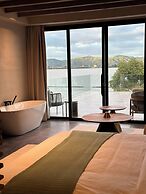 Dali Qingmai Seaview Resort