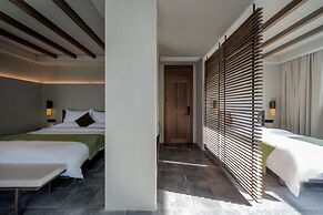 Dali Qingmai Seaview Resort