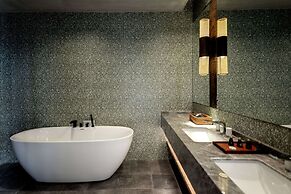 Dali Qingmai Seaview Resort