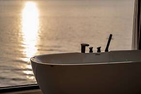 Dali Qingmai Seaview Resort