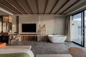 Dali Qingmai Seaview Resort