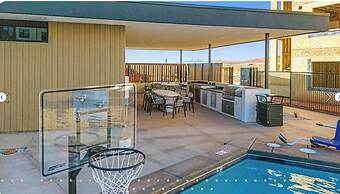 Luxury Oasis Water Park Priv Roof Tub