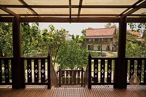 Phoum Chaufea Resort