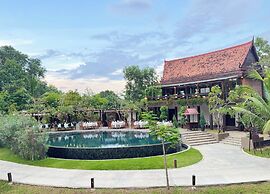 Phoum Chaufea Resort