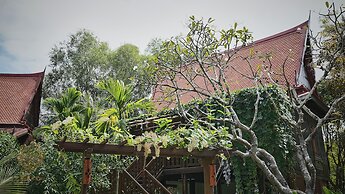 Phoum Chaufea Resort