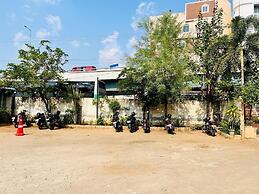 PLA RATHNA RESIDENCY