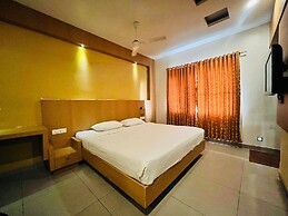 PLA RATHNA RESIDENCY