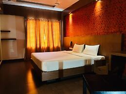 PLA RATHNA RESIDENCY