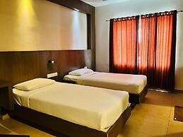 PLA RATHNA RESIDENCY