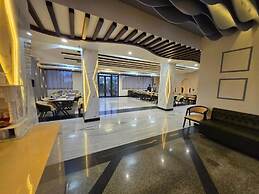 Hotel KNG Grand