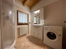 087 Trilocale Giustino