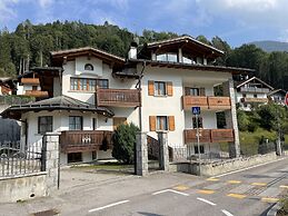 087 Trilocale Giustino