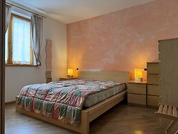 096 Bilocale Immerso nel Verde Pinzolo